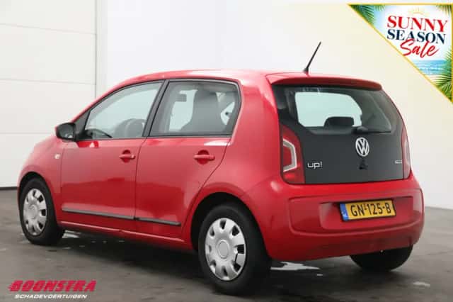 Volkswagen Up! (2015) thumbnail 4