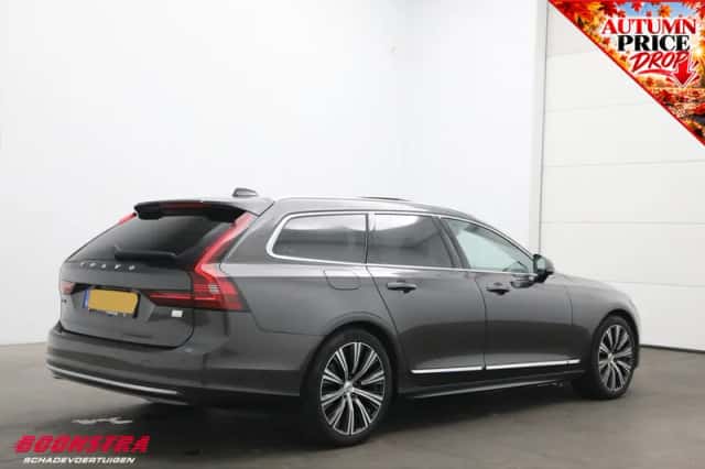 Volvo V90 (2021) thumbnail 3