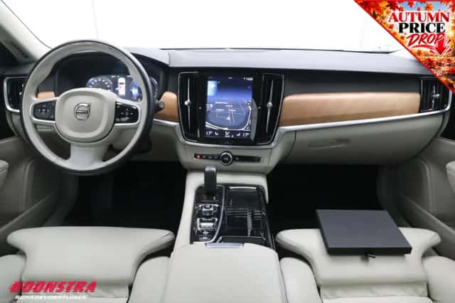 Volvo V90 (2021) thumbnail 6