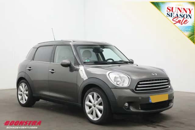 MINI Countryman (2012) thumbnail 3