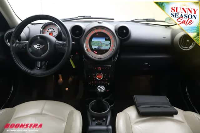 MINI Countryman (2012) thumbnail 6