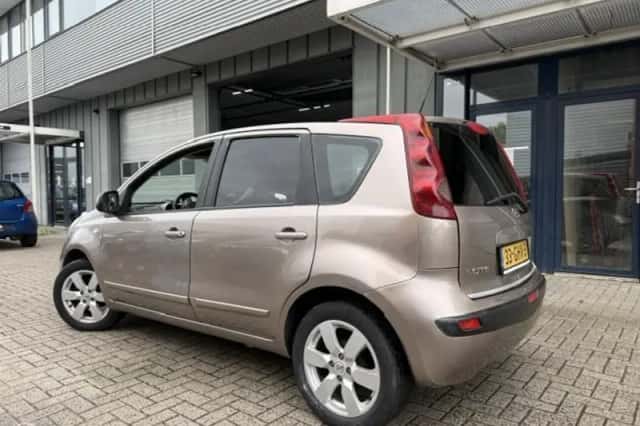 Nissan Note (2008) thumbnail 3