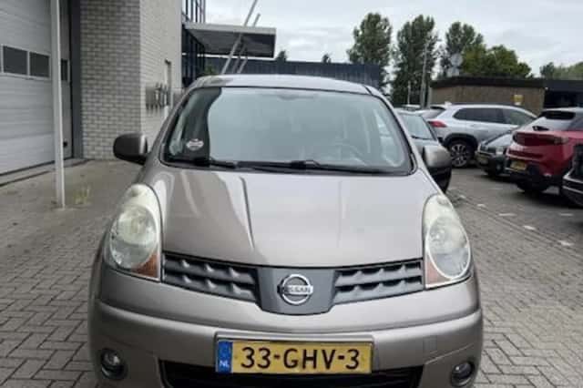 Nissan Note (2008) thumbnail 5