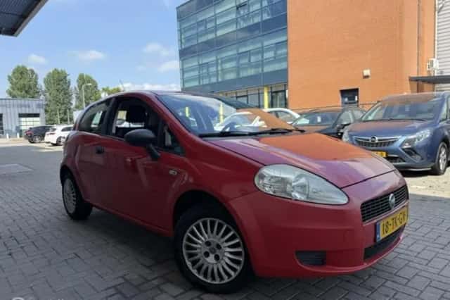 Fiat Punto (2006) thumbnail 1