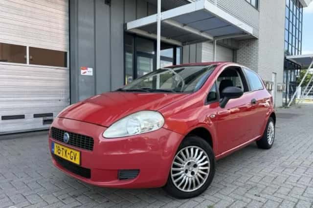 Fiat Punto (2006) thumbnail 2