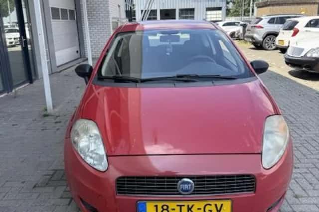 Fiat Punto (2006) thumbnail 5