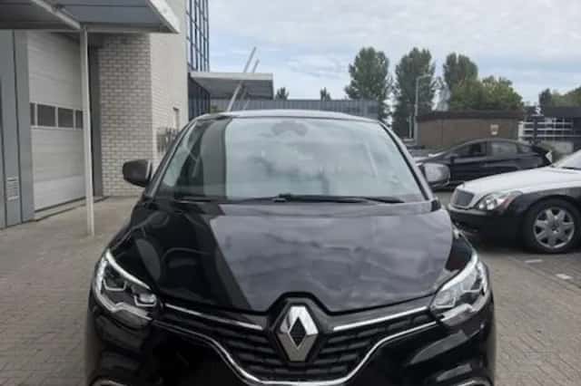 Renault Scénic (2017) thumbnail 4