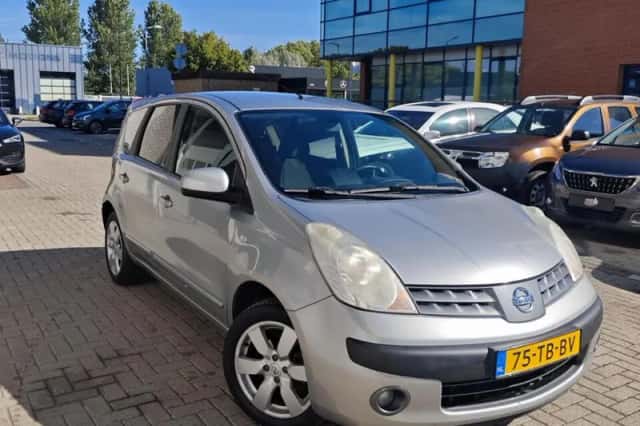 Nissan Note (2006) thumbnail 1
