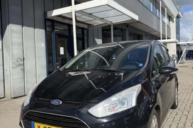 Ford B-Max (2017) thumbnail 2