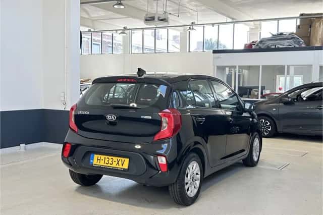 Kia Picanto (2020) thumbnail 5