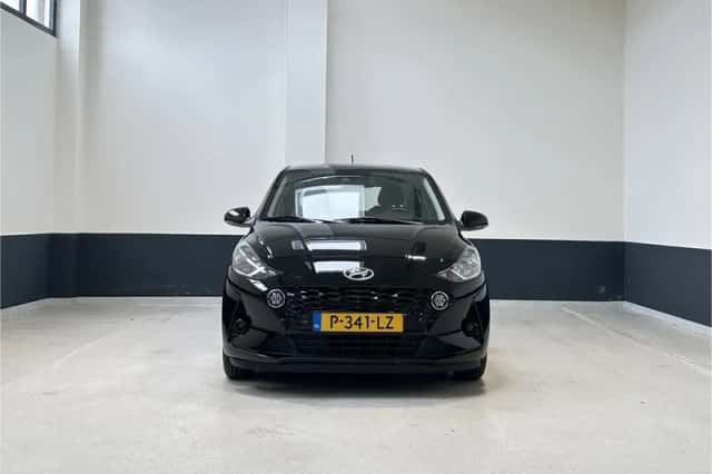 Hyundai i10 (2022) thumbnail 3