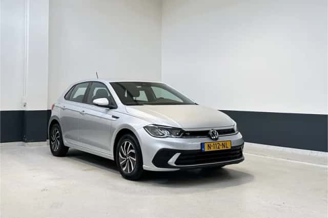 Volkswagen Polo (2021) thumbnail 1