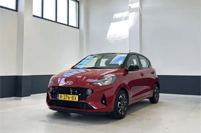 Hyundai i10 (2022) thumbnail 2
