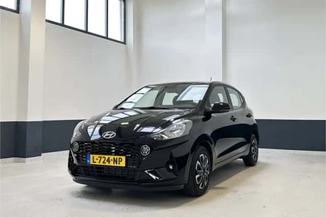 Hyundai i10 (2021) thumbnail 2