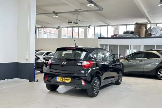 Hyundai i10 (2021) thumbnail 5