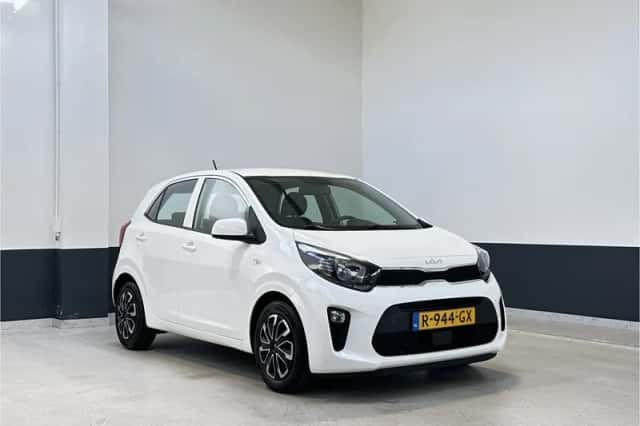 Kia Picanto (2022) thumbnail 1