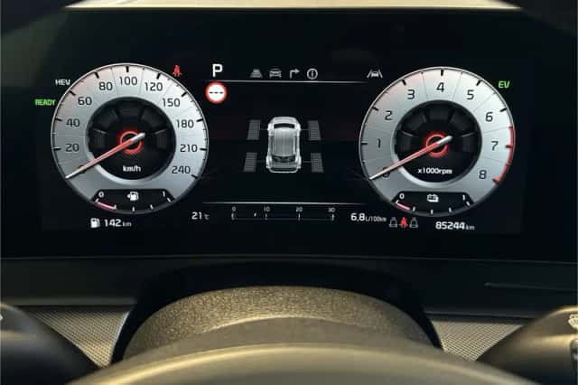 Kia Sportage (2022) thumbnail 5