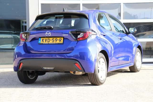 Mazda 2 Hybrid (2026) thumbnail 2