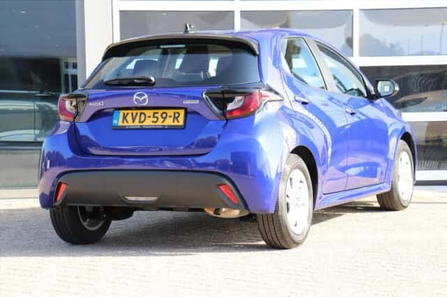 Mazda 2 Hybrid (2026) thumbnail 2