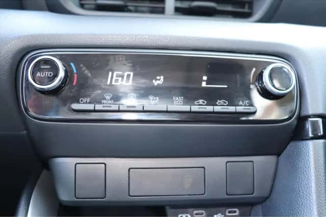 Mazda 2 Hybrid (2026) thumbnail 4