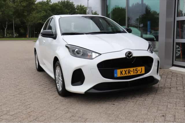 Mazda 2 Hybrid (2025) thumbnail 4