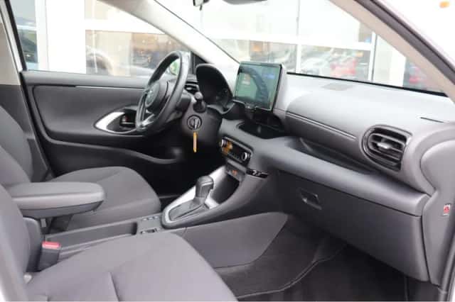 Mazda 2 Hybrid (2025) thumbnail 6