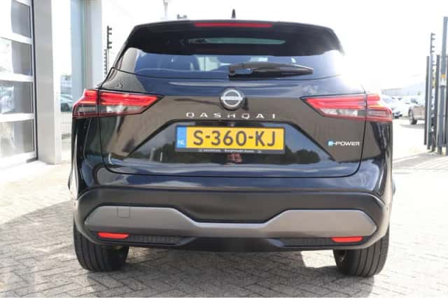 Nissan Qashqai (2023) thumbnail 5