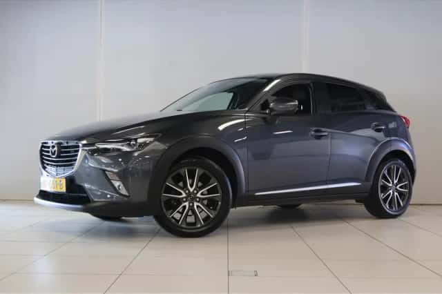 Mazda CX-3 (2017) thumbnail 2