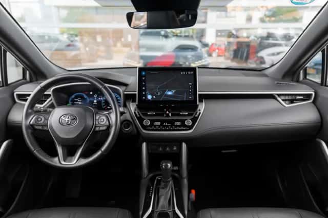 Toyota Corolla Cross (2022) thumbnail 4