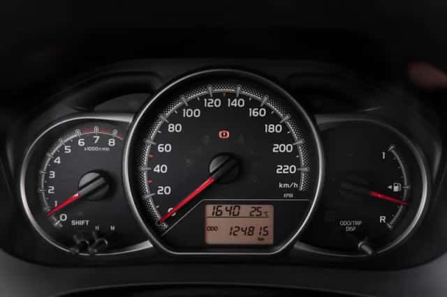 Toyota Yaris (2016) thumbnail 6