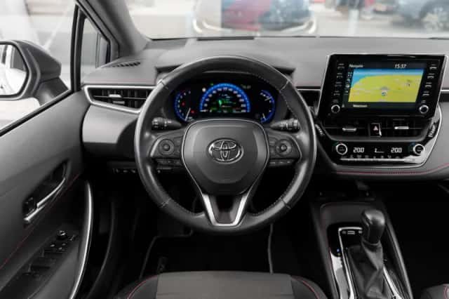 Toyota Corolla (2020) thumbnail 5