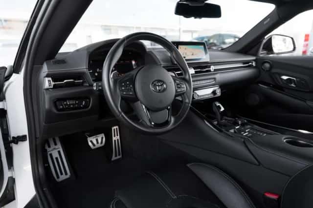 Toyota Supra (2021) thumbnail 4