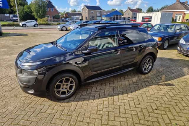 Citroën C4 Cactus (2015) thumbnail 5