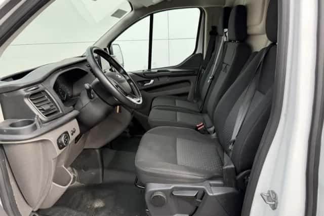 Ford Transit Custom (2022) thumbnail 6