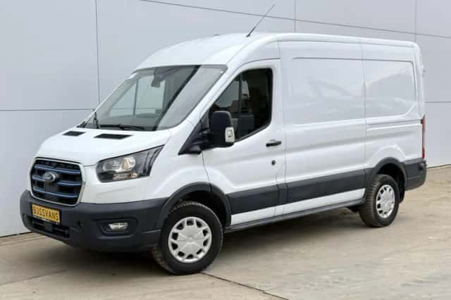 Ford E-Transit (2023) thumbnail 1