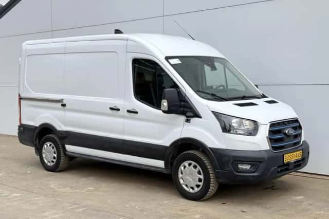 Ford E-Transit (2023) thumbnail 5