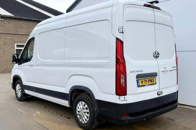 Maxus eDeliver9 (2023) thumbnail 3