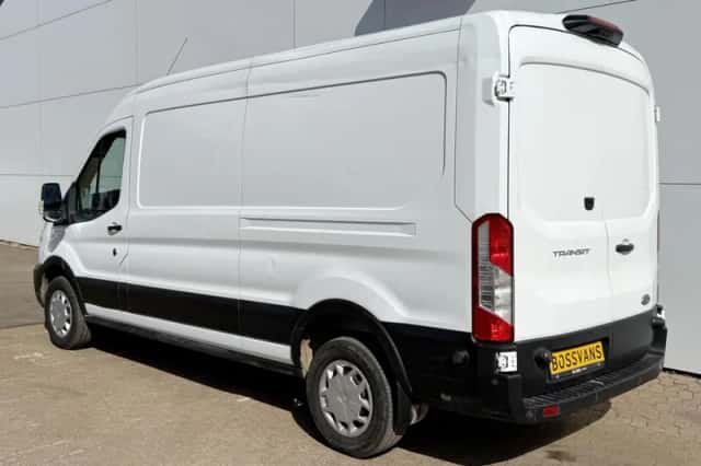 Ford E-Transit (2022) thumbnail 3