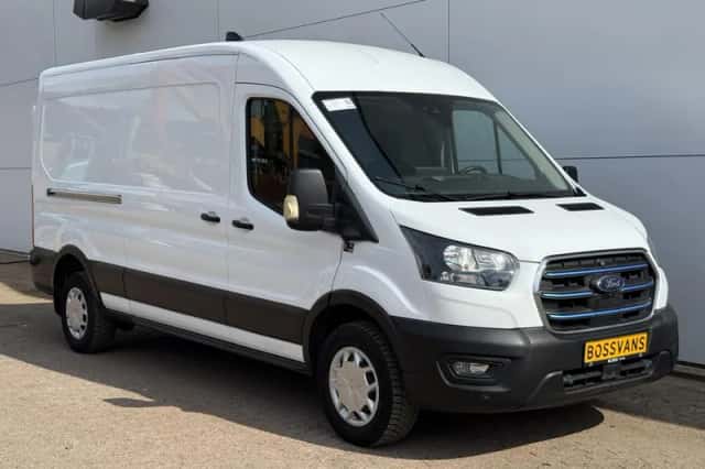 Ford E-Transit (2022) thumbnail 5