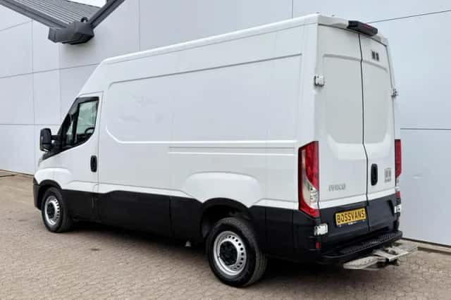 Iveco Daily (2019) thumbnail 2