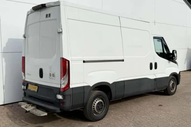 Iveco Daily (2019) thumbnail 3