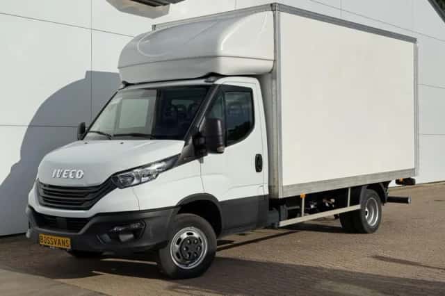 Iveco Daily (2022) thumbnail 1