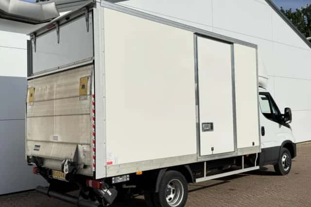 Iveco Daily (2022) thumbnail 3