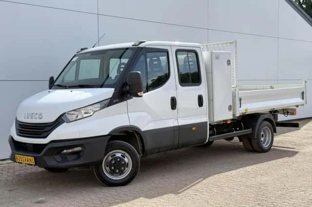 Iveco Daily (2022) thumbnail 2