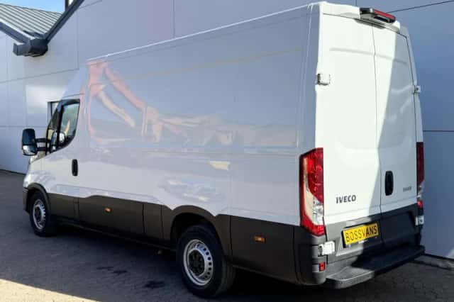 Iveco Daily (2023) thumbnail 2