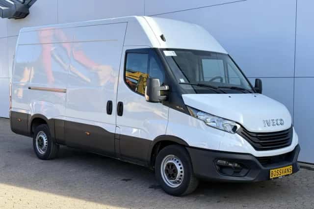 Iveco Daily (2023) thumbnail 4