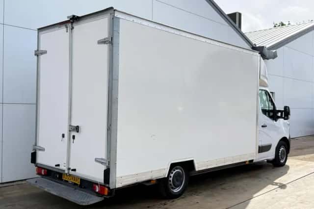 Renault Master (2023) thumbnail 3