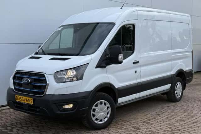 Ford E-Transit (2023) thumbnail 1
