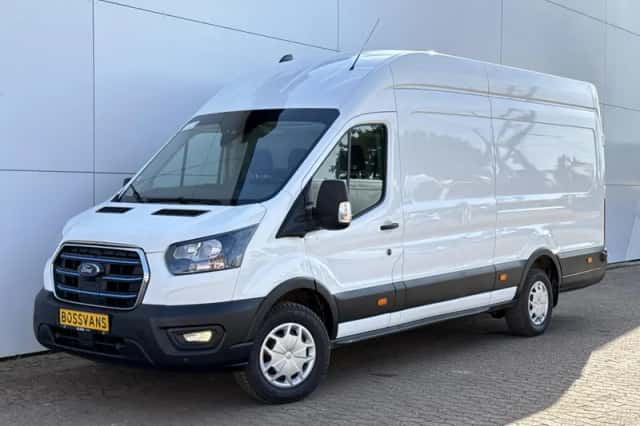 Ford E-Transit (2023) thumbnail 1