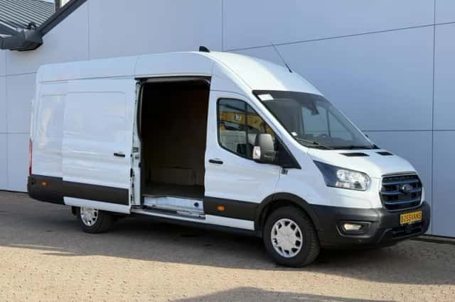 Ford E-Transit (2023) thumbnail 6